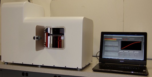 Magnetic assay instrument